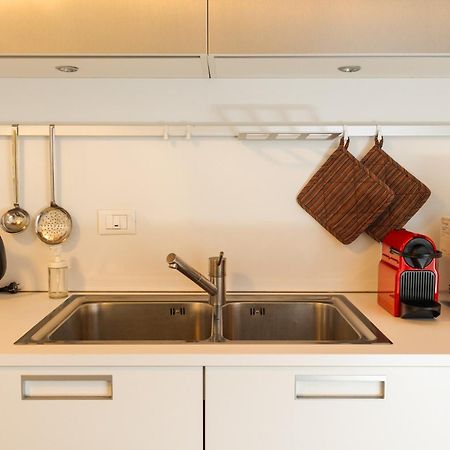 Apartamento In Pieno Centro Storico Con Parcheggio Gratuito Incluso. Údine Exterior foto