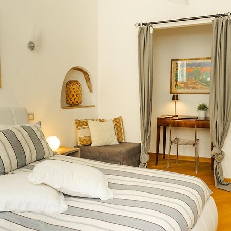 Apartamento In Pieno Centro Storico Con Parcheggio Gratuito Incluso. Údine Exterior foto